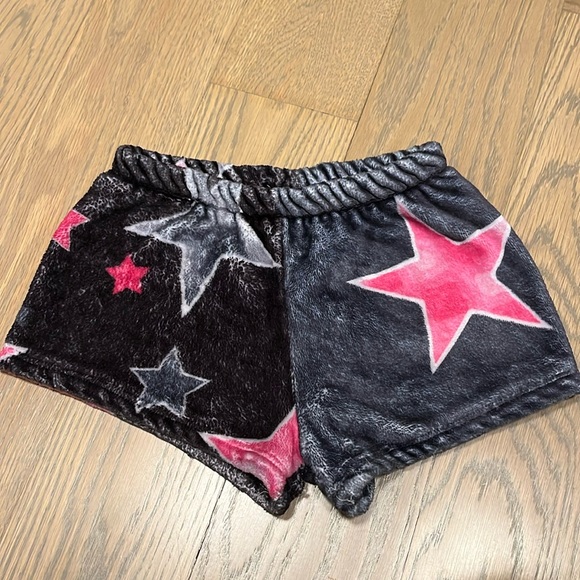 Penelope wildberry fuzzy short - size 7/8 - Picture 1 of 3